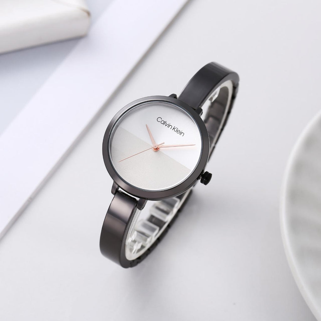 Calvin Klein Classic - Girls Collection