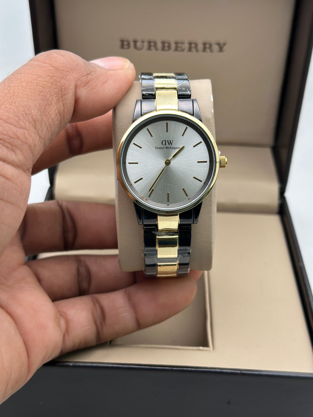 Daniel Wellington Men's classic watch