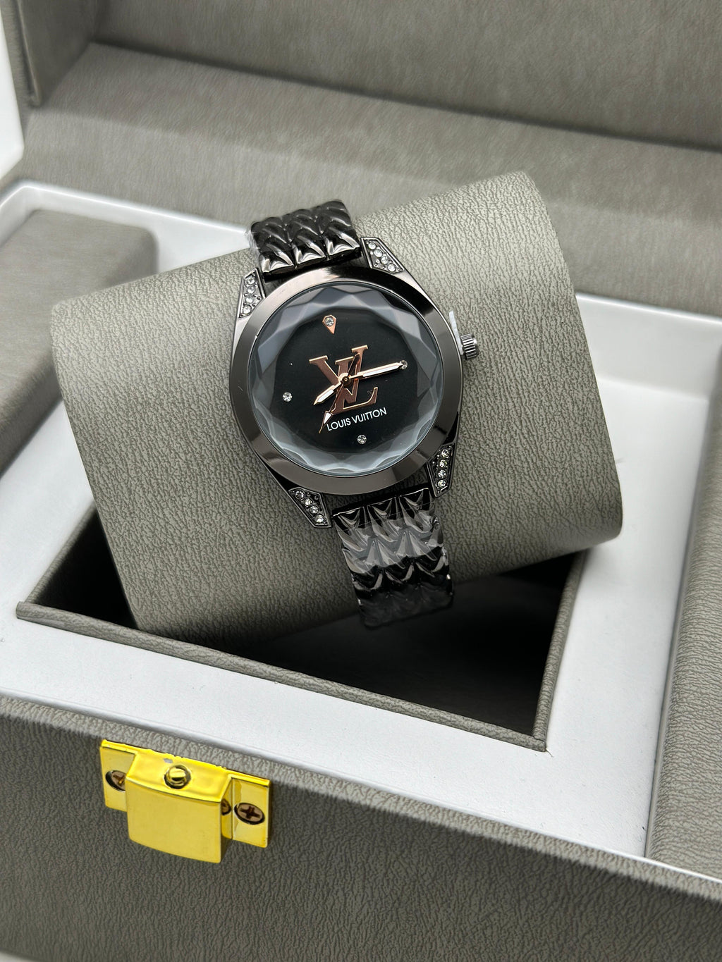 Louis Vuitton premium watches