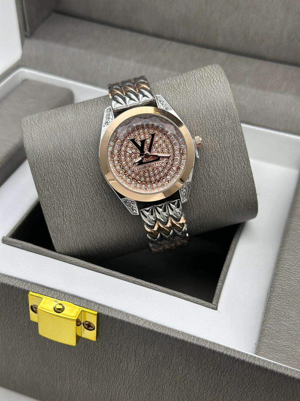 Louis Vuitton premium watches