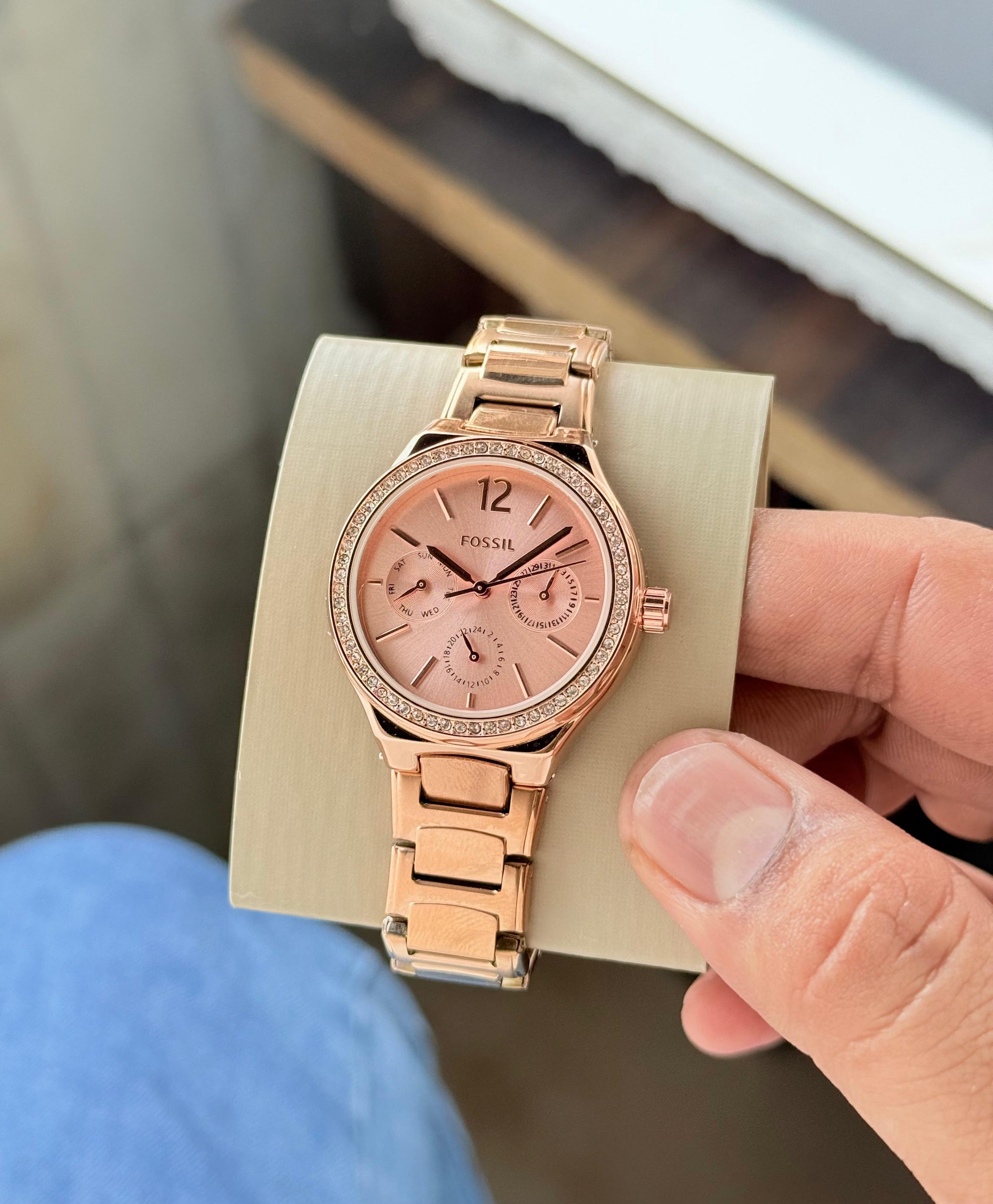 Fossil Eevie Women's Valentines Special Multifunction for girls