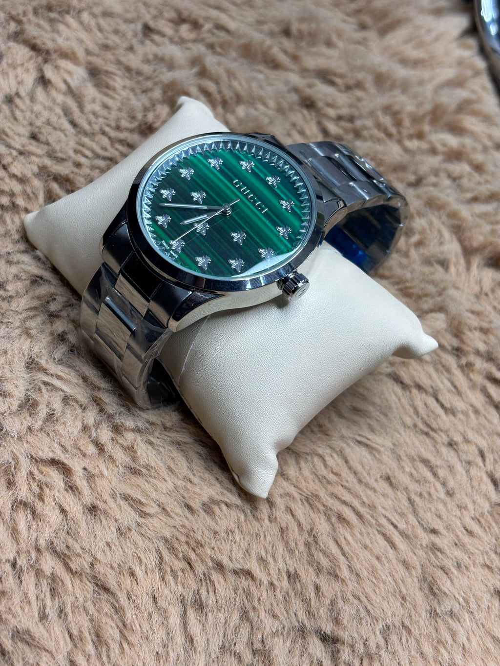 Gucci Staneless Still