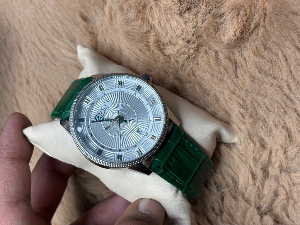 Gucci Quartz with Green Belt
